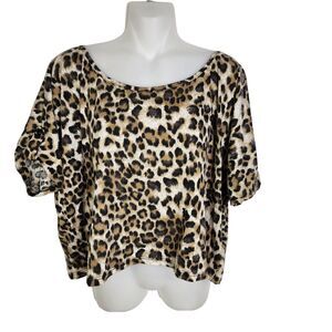 Forever 21 Womens Top Medium Crop Animal Print Short Sleeves Stretch Round Neck